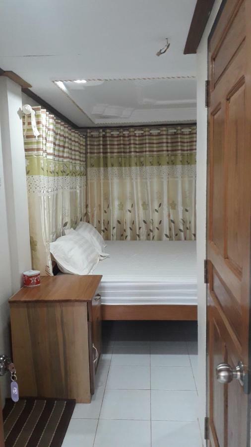 Lux Pillow Hostel Hpa-an Buitenkant foto